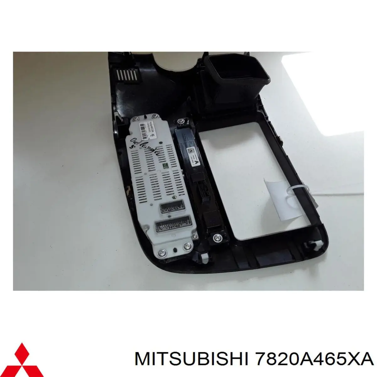 Comprar 7820A465XA Mitsubishi Unidad de control aire acondicionado