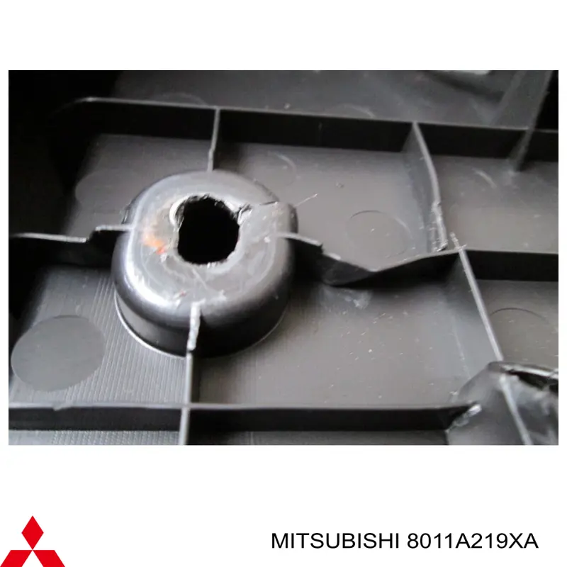 Consola central del panel de control Mitsubishi 8011A219XA precio, desde 491,77 EUR