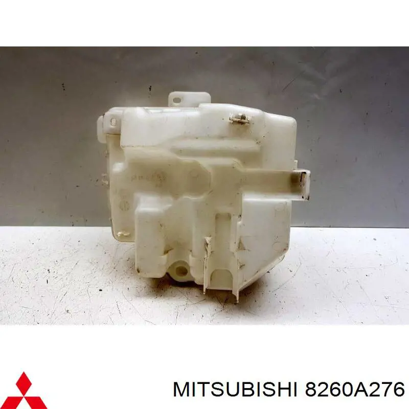 8260A276 Mitsubishi depósito de agua del limpiaparabrisas