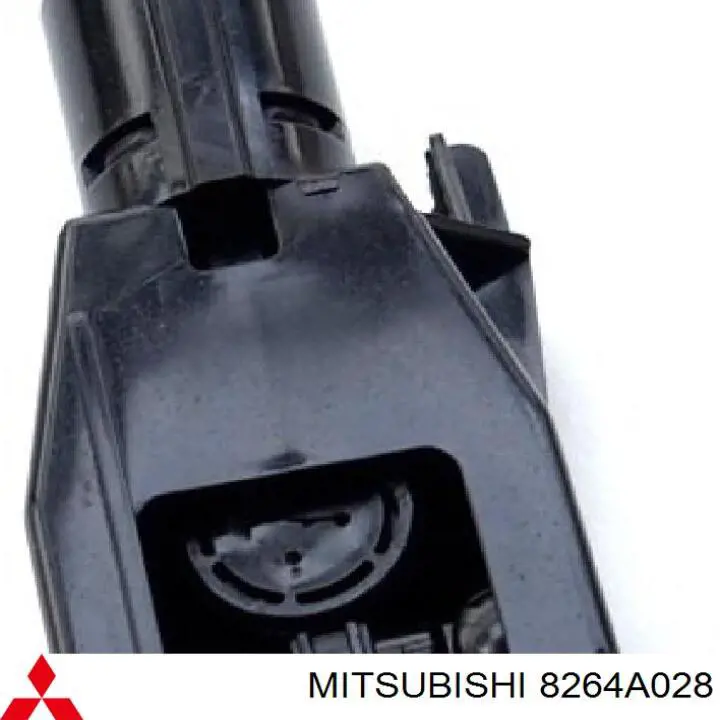 8264A028 Mitsubishi