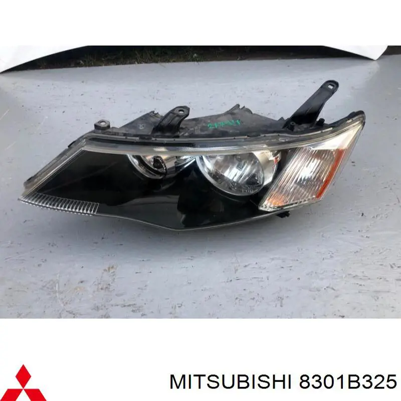 Comprar 8301B325 Mitsubishi Faro delantero izquierdo