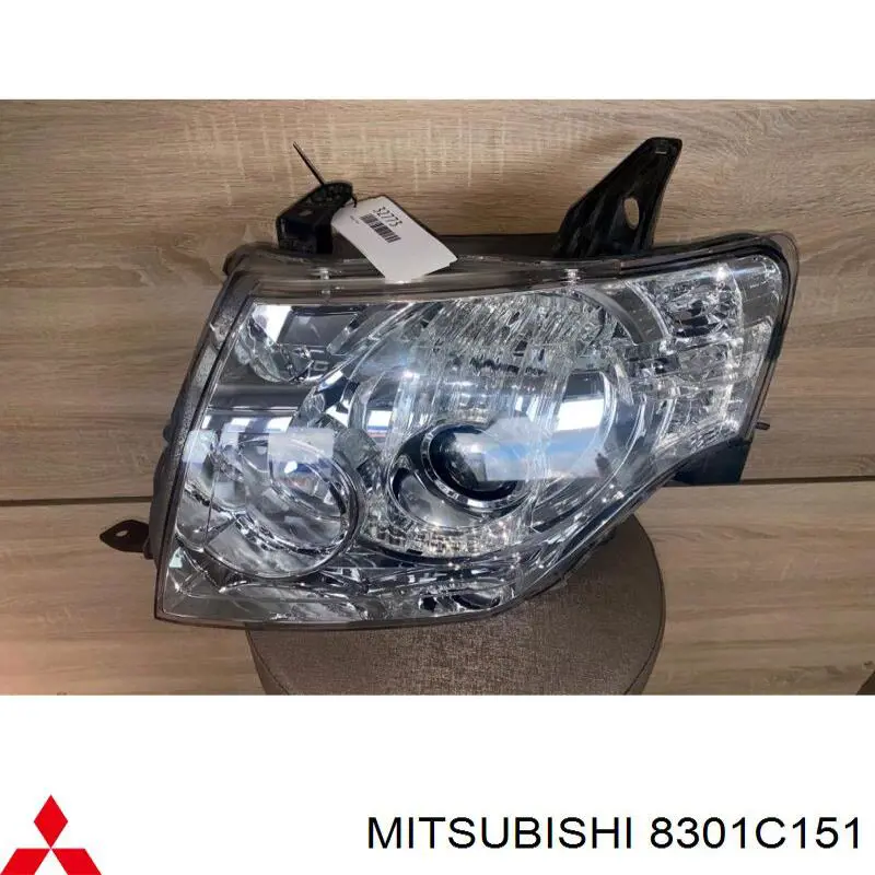 8301C151 Mitsubishi Faros
