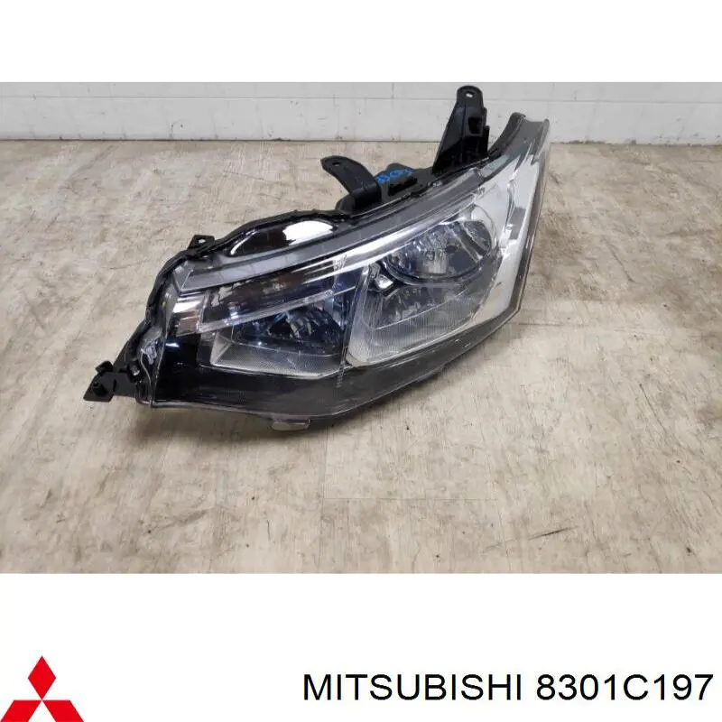 8301C197 Mitsubishi Faros