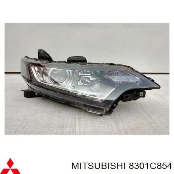 Faro derecho 209957A69B TYC