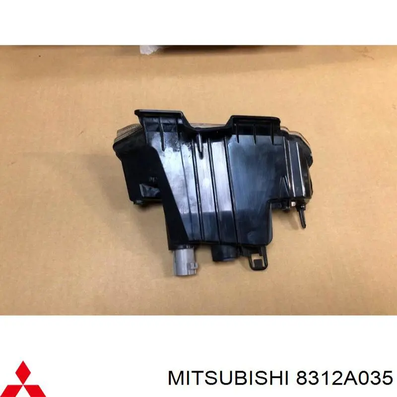 Luz diurna izquierda para Mitsubishi ASX (GA)