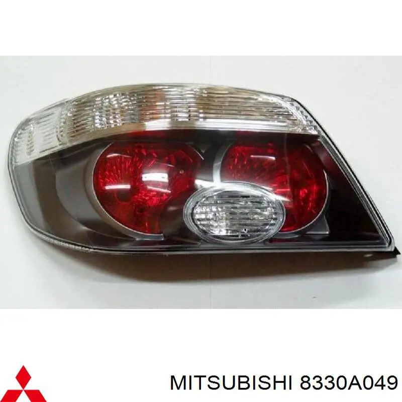 Piloto trasero izquierdo 8330A049 Mitsubishi