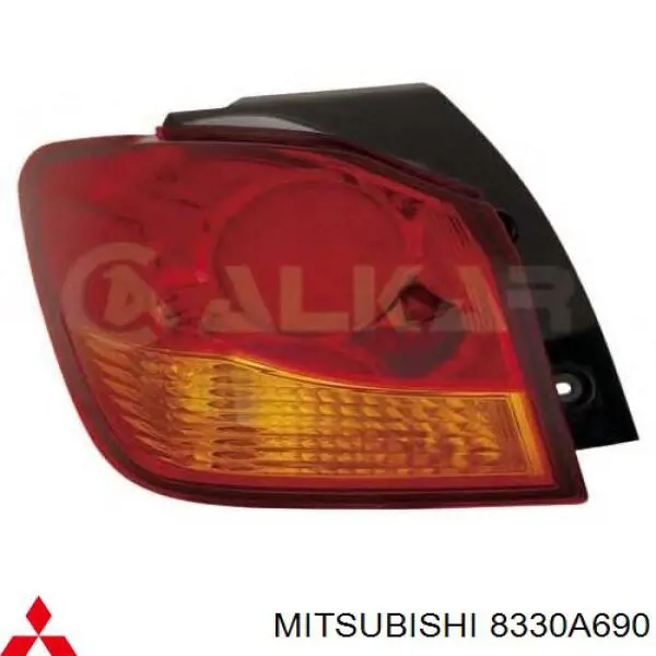 Piloto trasero exterior derecho Mitsubishi 8330A690
