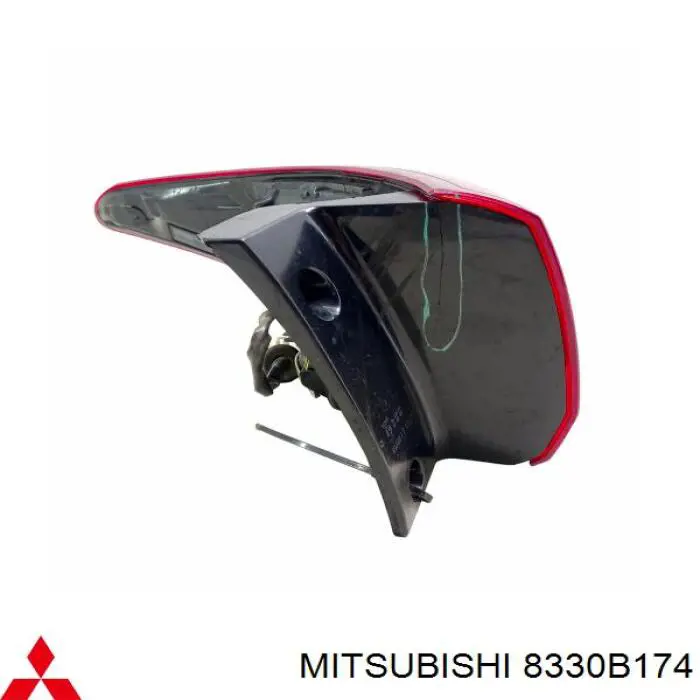 Piloto trasero exterior derecho Mitsubishi 8330B174 precio, desde 243,19 EUR