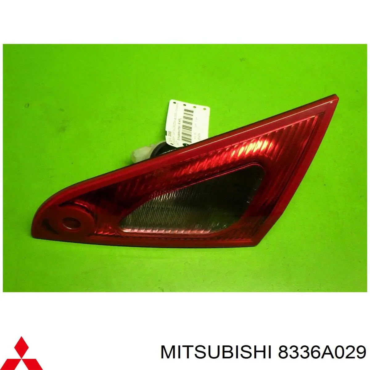 8336A029 Mitsubishi piloto posterior interior derecho