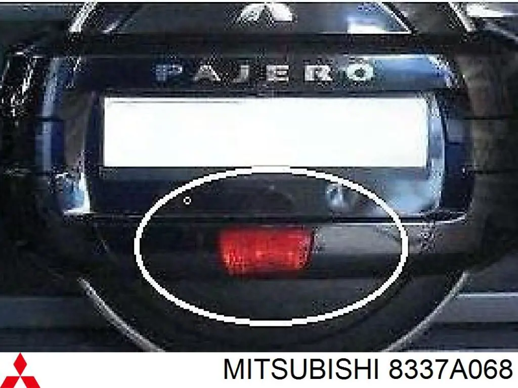8337A068 Mitsubishi faro antiniebla trasero izquierdo