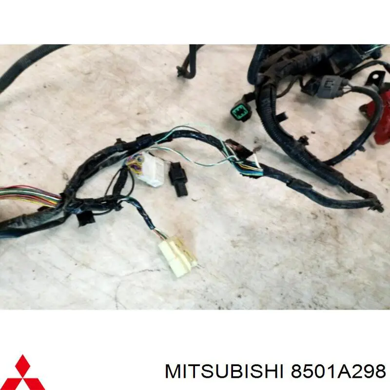 Caja de relés y fusibles para Mitsubishi Lancer IX CSA