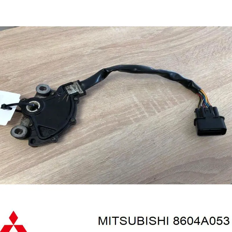 Comprar 8604A053 Mitsubishi Sensor de posiciones de la transmisión automática