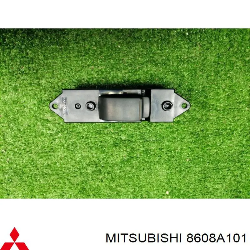 8608A101 Mitsubishi Interruptor de elevalunas trasero izquierdo