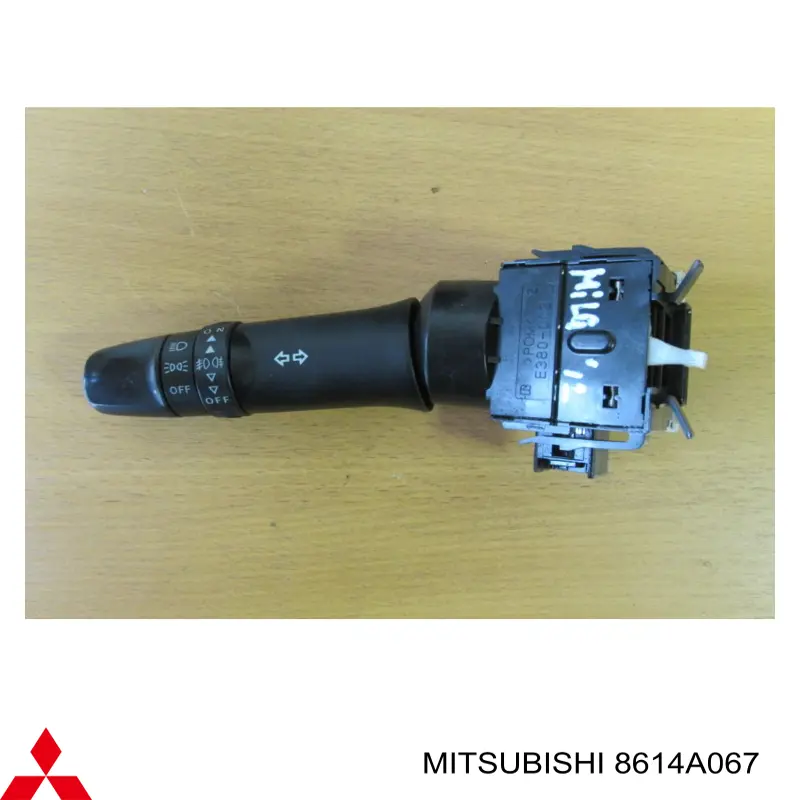 Mando de luces izquierdo para Mitsubishi Pajero (KH)