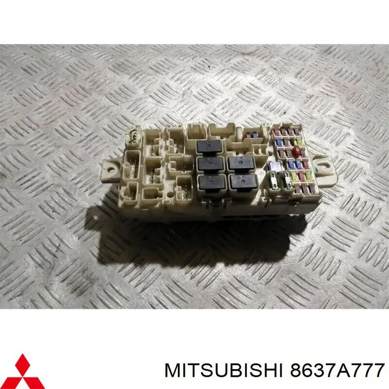Caja fusibles Mitsubishi 8637A777 precio, desde 257,93 EUR