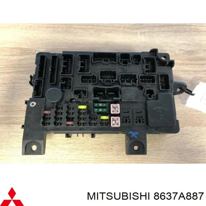 8637A887 Mitsubishi