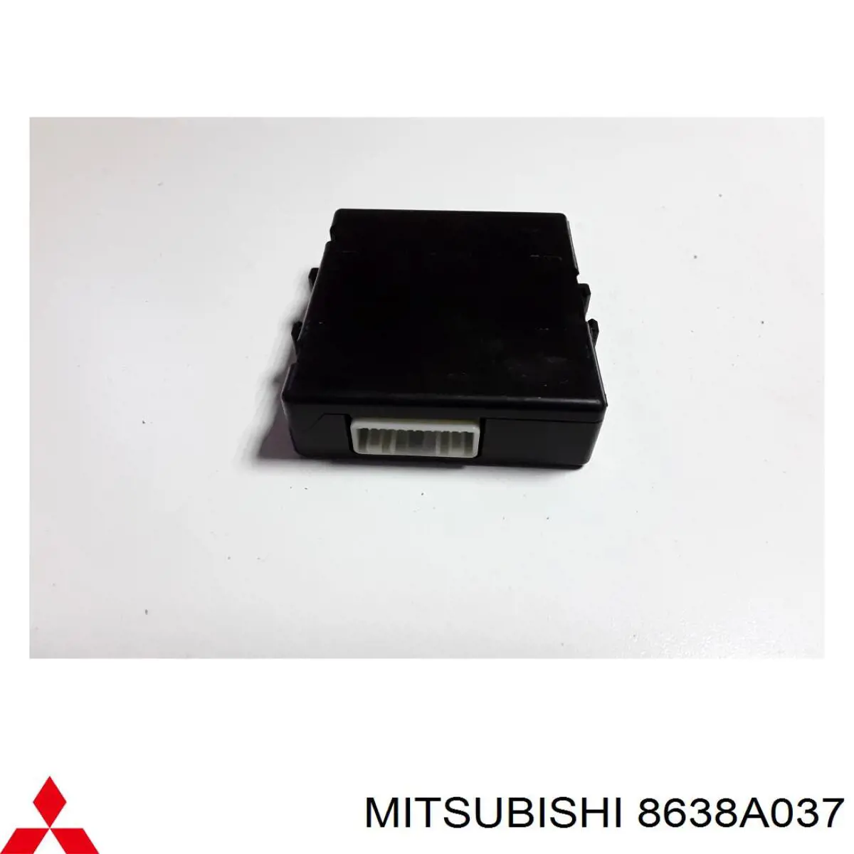 8638A037 Mitsubishi 