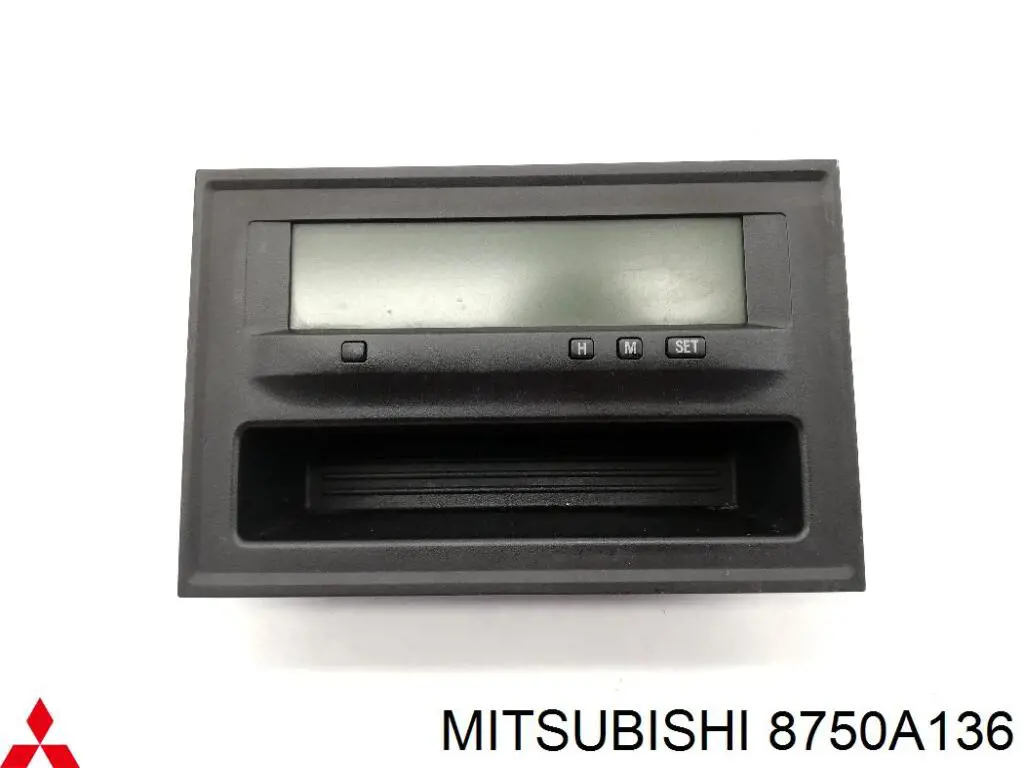 8750A136 Mitsubishi Pantalla multifuncion