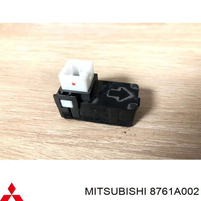 8761A002 Mitsubishi