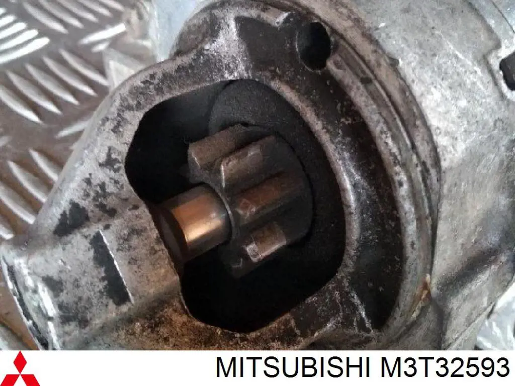 M3T32593 Mitsubishi motor de arranque