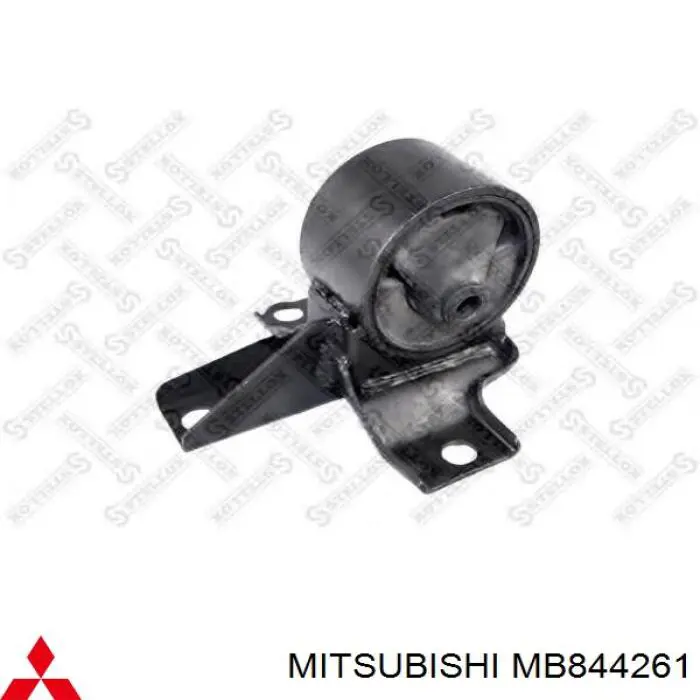 MB844261 Mitsubishi soporte de motor derecho