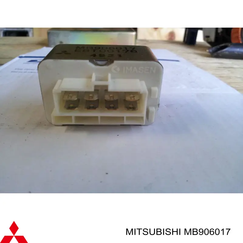 MD041821 Mitsubishi