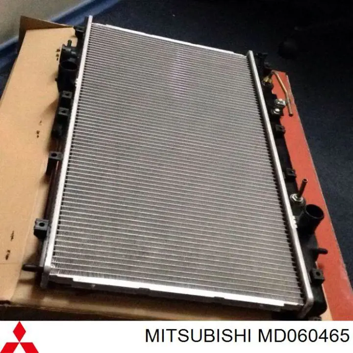 MD060465 Mitsubishi biela