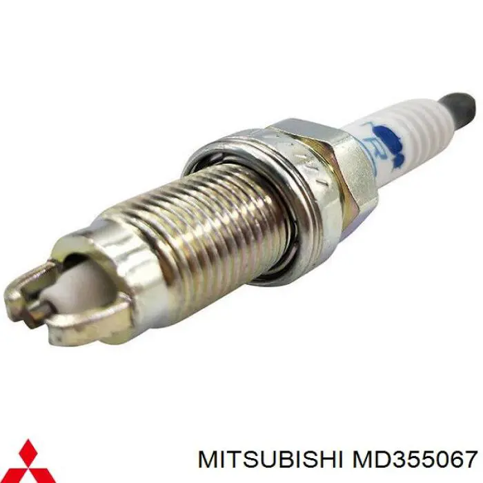 MD355067 Mitsubishi bujía