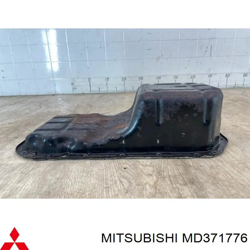 Cárter de aceite del motor MD371776 Mitsubishi
