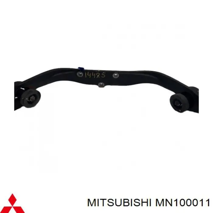 MN100011 Mitsubishi soporte, diferencial eje trasero, trasero