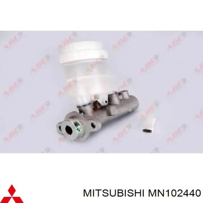 MN102440 Mitsubishi Cilindro principal de frenos