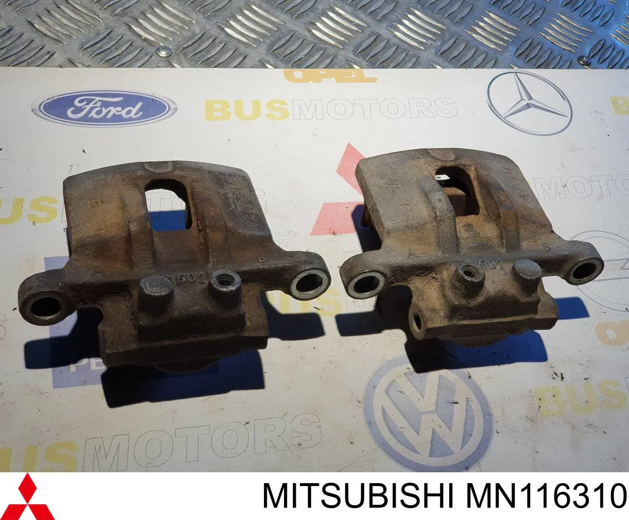 Comprar MN116310 Mitsubishi Pinza de freno trasera derecha