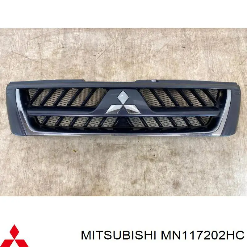 MN117202HC Mitsubishi Calandra