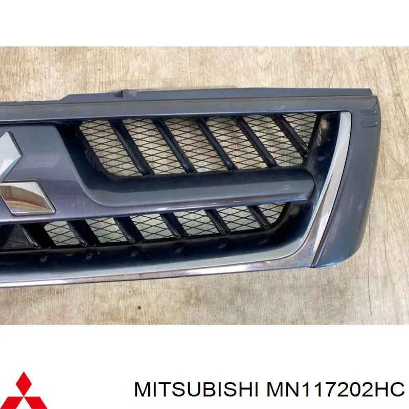 MN117202HC Mitsubishi rejilla de radiador