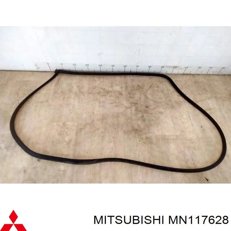 MN117628 Mitsubishi