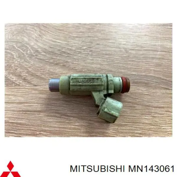MN143061 Mitsubishi Inyector de combustible