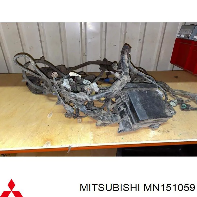 MN151059 Mitsubishi