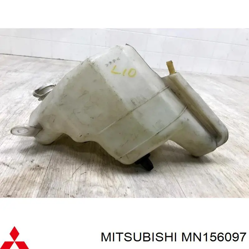 MN156097 Mitsubishi vaso de expansión, refrigerante