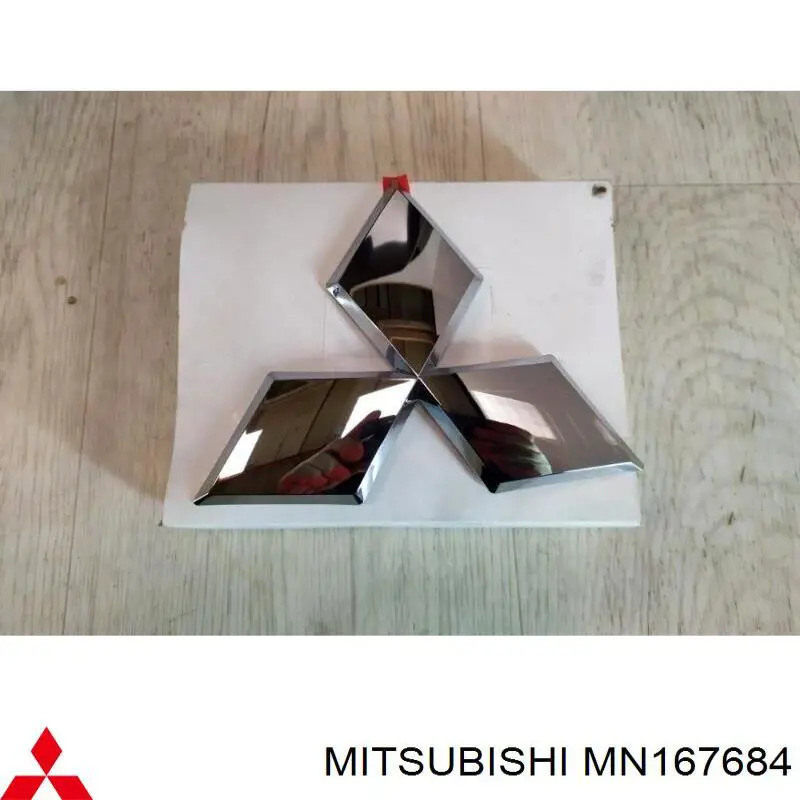 MN167684 Mitsubishi logotipo del radiador i