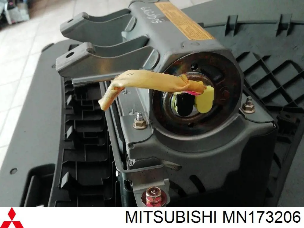 MN173206 Mitsubishi