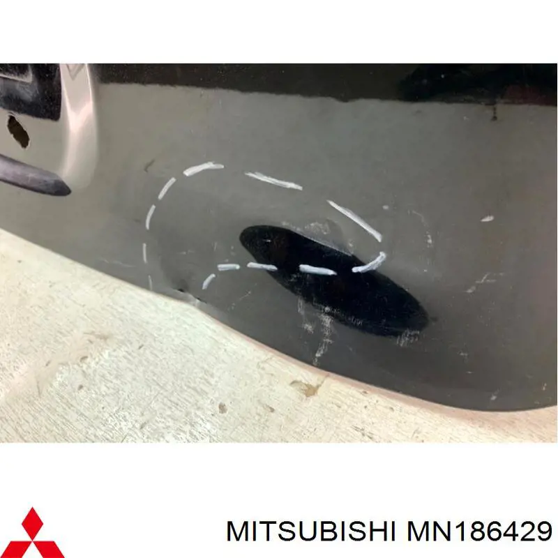 Comprar MN186429 Mitsubishi Puerta del maletero, trasera