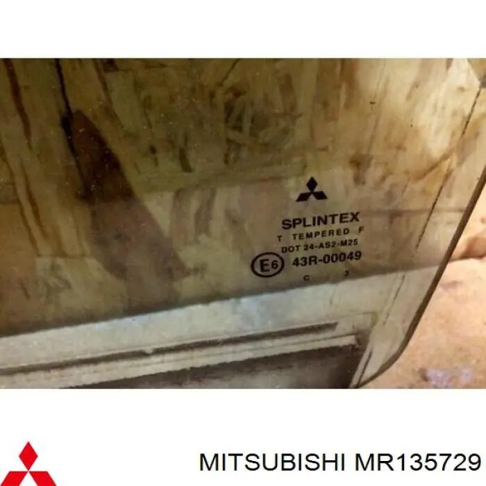 Vidrio de puerta del conductor Mitsubishi MR135729 precio, desde 60,19 EUR