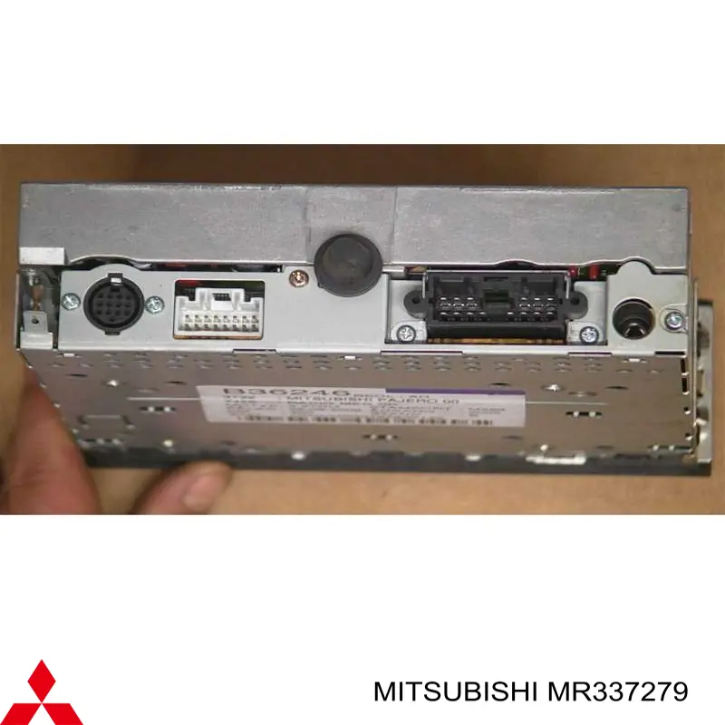 Radio AM/FM Mitsubishi MR337279 precio, desde 123,42 EUR