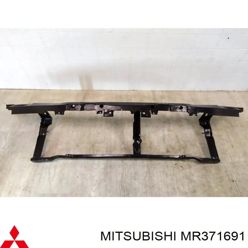 MR371691 Mitsubishi refuerzo parachoque delantero