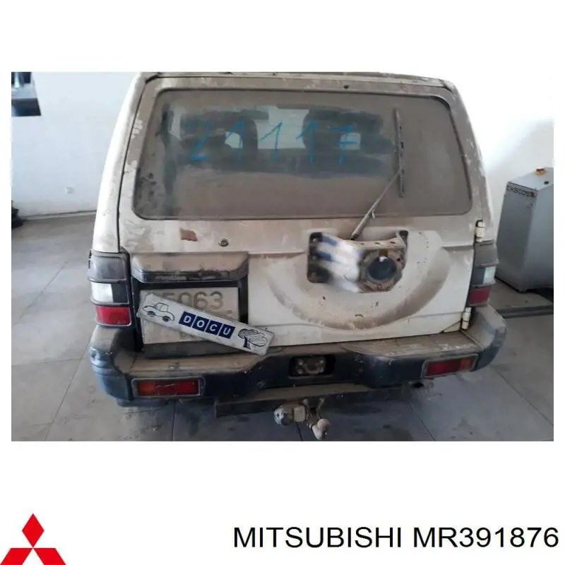 Faro derecho para Mitsubishi Pajero (V2W, V4W)