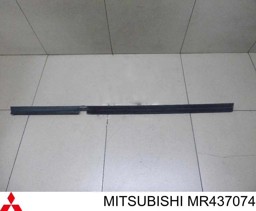 MR437074 Mitsubishi