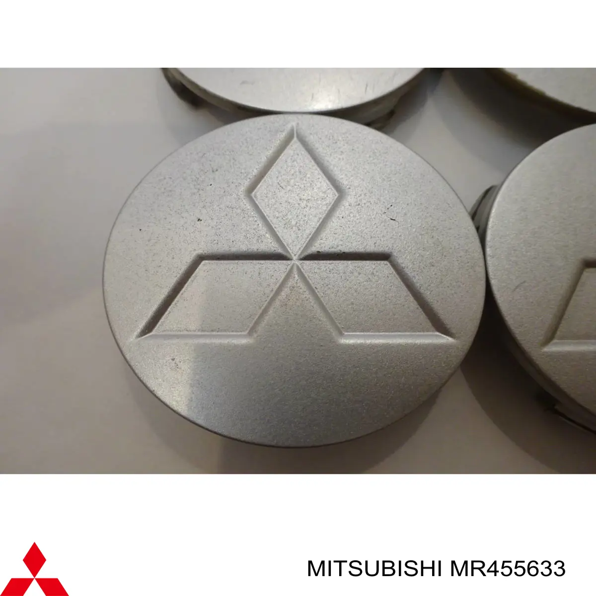 MR455633 Mitsubishi