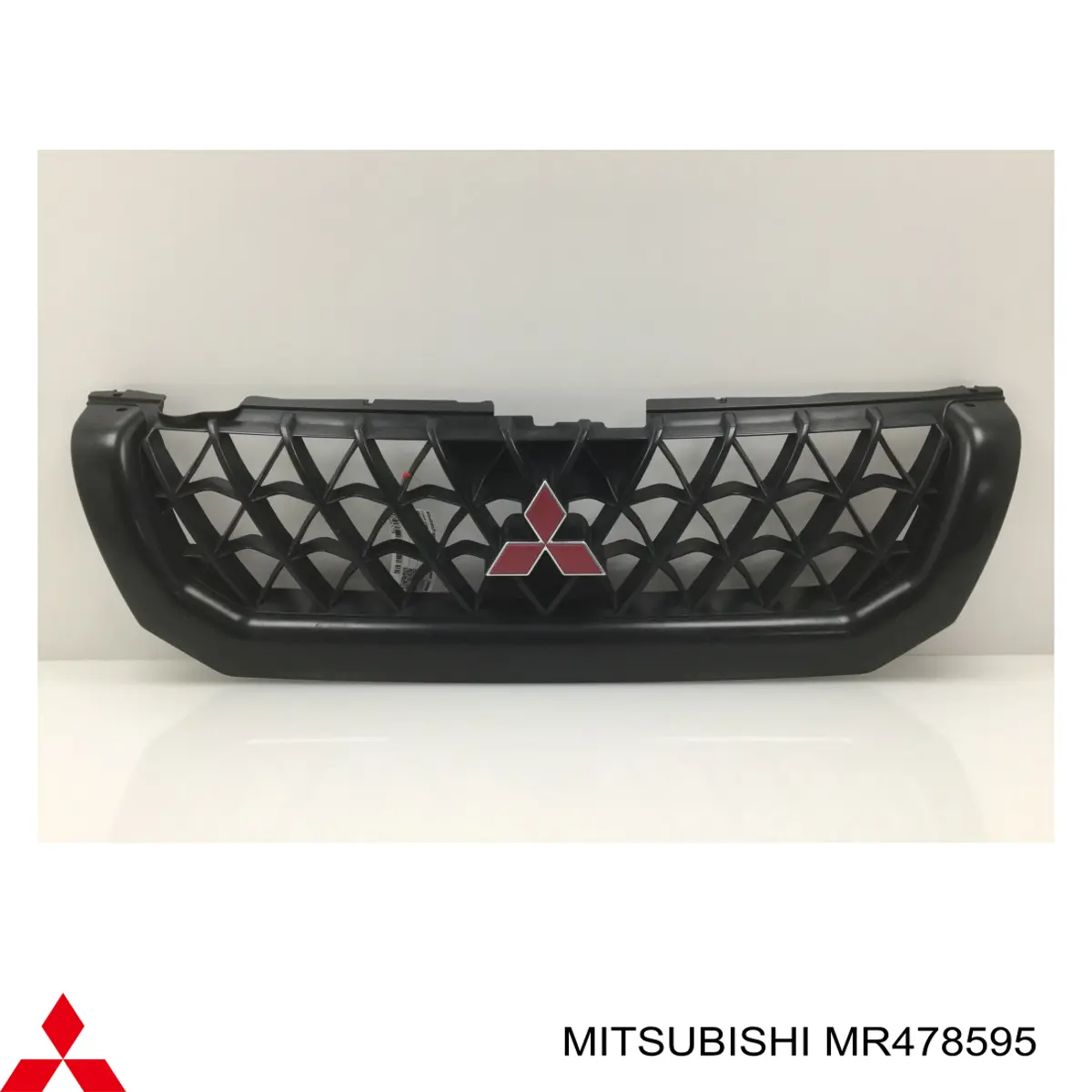 Rejilla delantera Mitsubishi MR478595 precio, desde 98,40 EUR