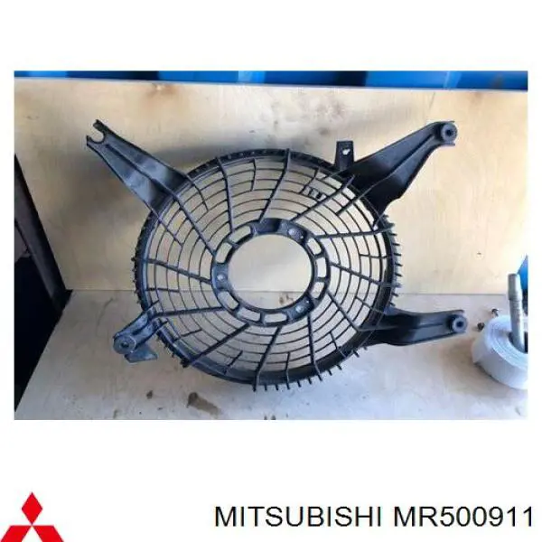 Difusor de radiador, aire acondicionado, completo con motor y rodete para Mitsubishi Pajero (V80)