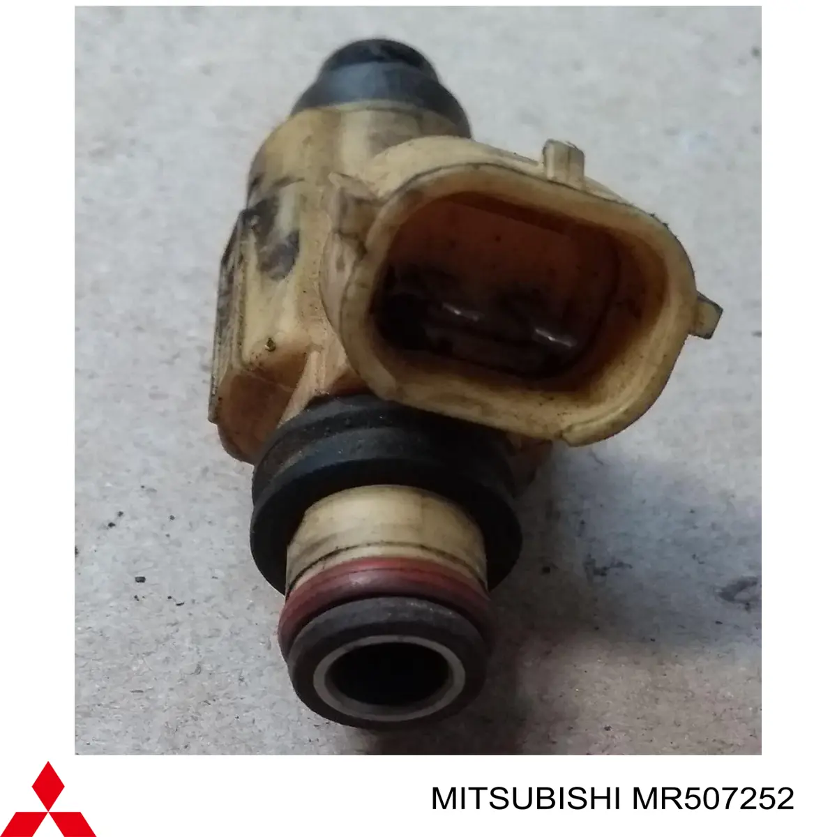 CDH240 Mitsubishi inyector de combustible